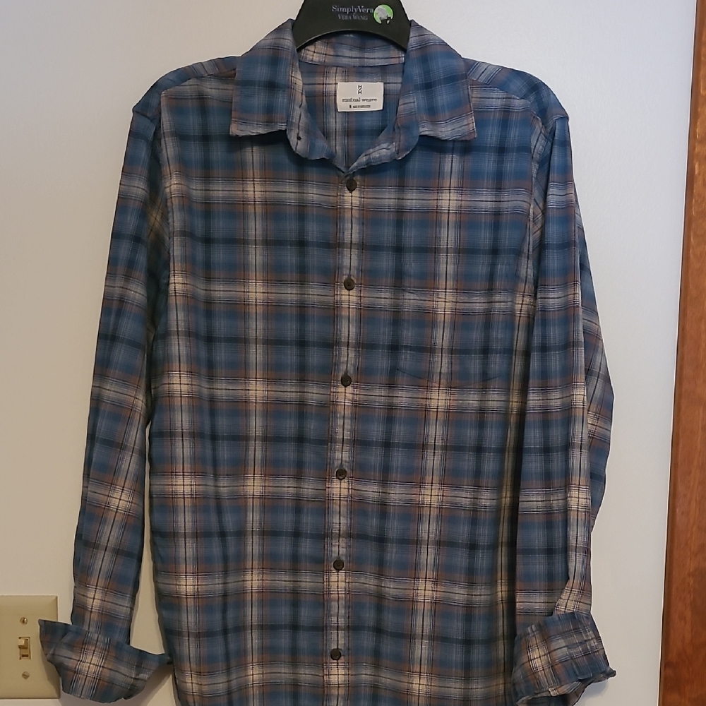NWT Mutual Weave Blue Shadow Plaid Long Sleeve Shirt SZ M